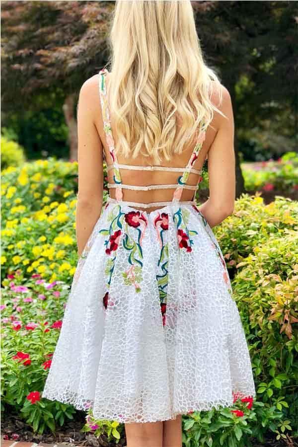 A-line White Short Prom Dress Homecoming Dress with Floral - Image 3
