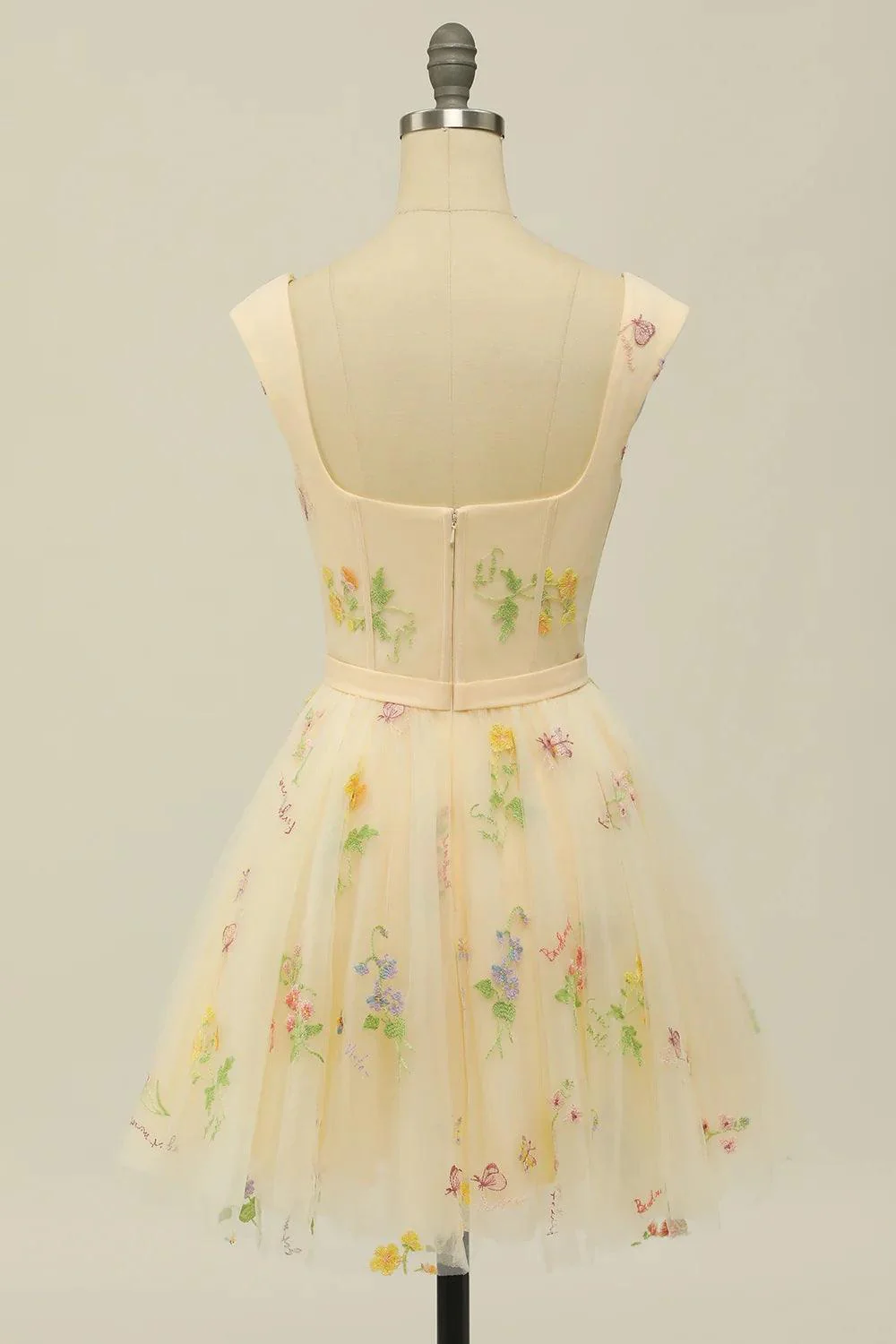Floral Embroidery Sweetheart A-Line Homecoming Dress Short Party Dress - Image 4